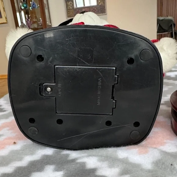 Vintage DanDee Teddy Bear in Red Suit and Black Hat tie 19” tall - Picture 8 of 9